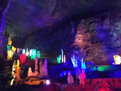 -泰安地下龙宫景区