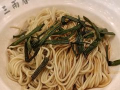 -三两春肚肺汤(崂山路店)