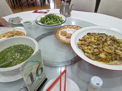 -绿雅居原生态农庄(小涌店)