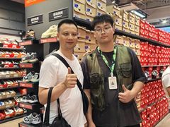 -NIKE上海青浦优选体验店
