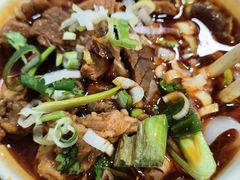 -薛记襄阳香辣牛肉面(平安路店)