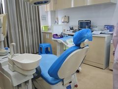 -赫尔森口腔·牙齿种植修复