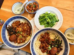 -沪西老弄堂面馆(定西路店)