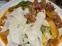 谷丽大盘鸡-谷丽麦馕新疆菜·清真(步步高梅溪新天地店)