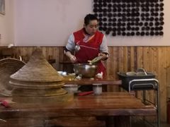 -滇香肴·云南菜蒸汽石锅鱼(云南北路店)