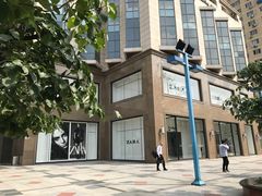 -ZARA(世贸天阶店)
