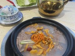 -九寨沟特色牦牛肉汤锅