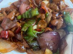 红烧肥肠-黑皮酸菜鱼(三山街店)