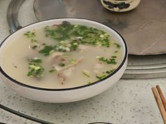 -邱羊子烤全羊羊肉馆(中优·观澜店)