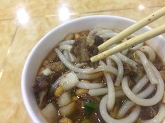 -覃肥叔桂林米粉(粮道街店)