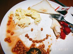 -JINNS锦时 steak&pizza(浸信会礼拜堂旧址店)