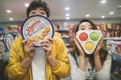 -雪中彩影婚纱摄影·微光艺术中心