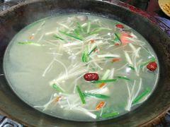 -宽板凳老灶火锅(南礼士路店)