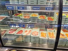 面包甜点陈列柜-蚝英雄鲜蚝自助专门店(长楹天街直营店)