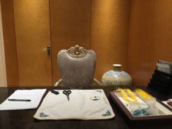 -北京七彩云南翡翠珠宝旗舰店(月坛店)