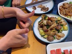 -一斗火锅·招财羊毛肚(泰吉滨江店)