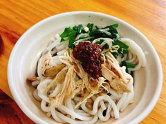 -再回首鸡肉米线(人民路一店)