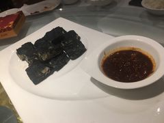 湖南臭豆腐-毛家饭店·30年融合新湘菜(汉峪金谷店)