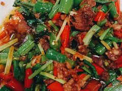 -老滇山寨•云南特色菜•地方菜•民族风情歌舞表演(金碧店)