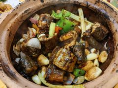 秘制酱生啫花鳝-天宝食坊·啫啫煲大排档(西华路店)