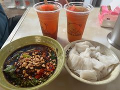 -余庆小吃(小吃一条街店)