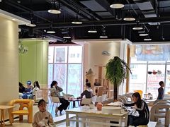 -藏猫猫咖啡主题馆(中央大道店)