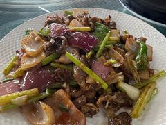 -古榕农庄·桑拿簸箕菜·招牌泥焗鸡(清远长隆店)