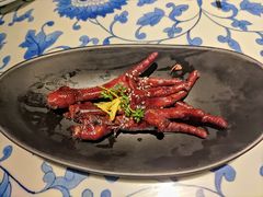 吮指鸡爪-桂满陇天书(南京德基旗舰店)