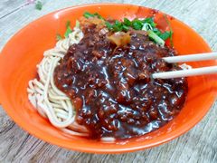 -万哈子红油面粉馆(户部巷店)