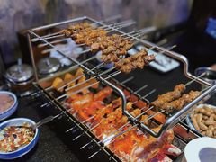 -黑门烤肉