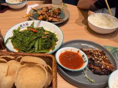 -越小品·越南餐厅(万科里店)