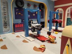 -奈尔宝家庭中心·亲子餐厅(鄞州万达店)