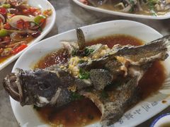 -四川小胡子海鲜(丁村万人海鲜广场店)