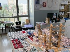 -天空之镜眼镜店蔡司依视路授权店(天通苑店)