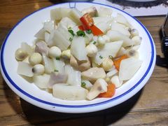 -黄泥岗·地道湖北菜(奥特莱斯店)