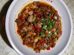 三年泡椒肉炒肉-味上湘菜馆(岳麓山店)