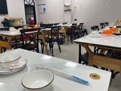 -在巷子里的烤肉店·螺蛳粉烤鱼·牛蛙(和美城店)