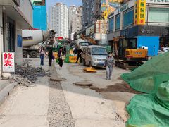 -利津路小商品批发市场