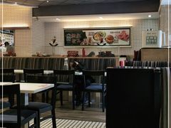 大堂-潮庭港式茶餐厅·熊仔奶茶(同济广场店)