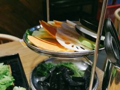 -青瓦炭韩潮烤肉(花园道店)