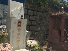 -黄家驹墓
