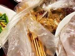 -梁老三麻辣鸡头(汝河小区店)