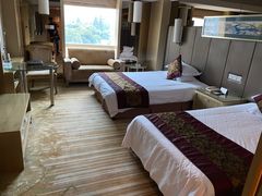 -南京双门楼宾馆(盐仓桥地铁站阅江楼店)