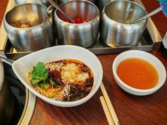 -东海怡品海鲜豆捞(舟宿夜江店)