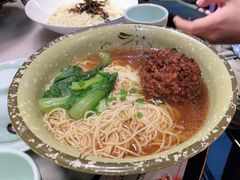 红烧狮子头面-京城小江南·北京烤鸭·江南土菜·白鱼(中关村店)