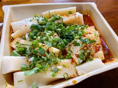 -汤锅大王(新平曹苏黄牛汤锅有限公司)