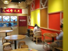 用餐区-赵记传承(广州越秀五羊新城店)