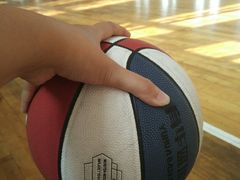 -育华篮球培训(新华路校区)