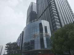 -双子楼大酒店(城开国际写字楼店)