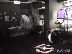 -简·无界健身工作室·运动康复·体态(石厦店)